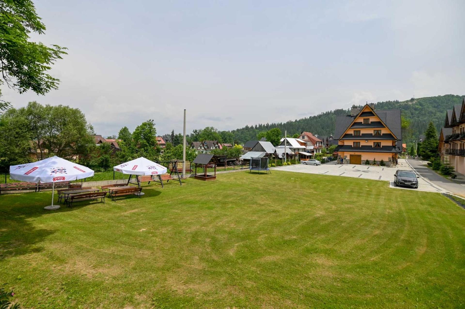 Pod Tatrami 2 - Swietna Lokalizacja, Obok Przystanku Ski Busa Oraz Restauracji, Duzy Parking Bialka Tatrzanska Buitenkant foto